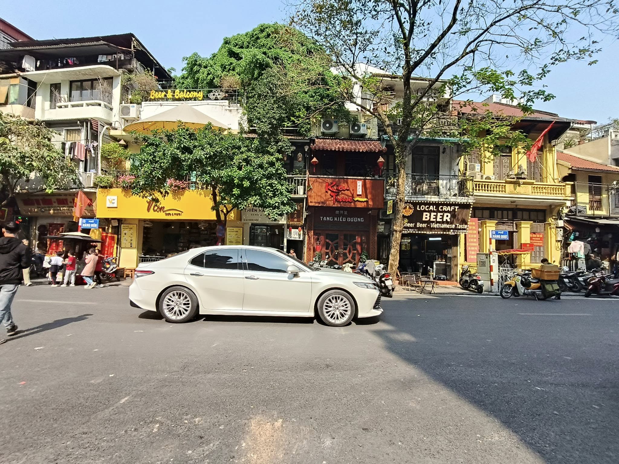 LÔ GÓC 3 THOÁNG – PHỐ CỔ HÀNG QUẠT – ĐƯỜNG RỘNG HIẾM – GIÁ TỐT 3