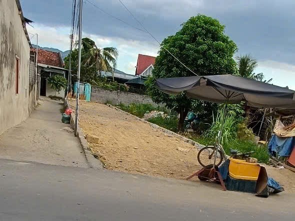 Bán đất mặt tiền Hương Lộ 45 - Diên Phú - lô góc 2 mặt tiền kinh doanh buôn bán 2