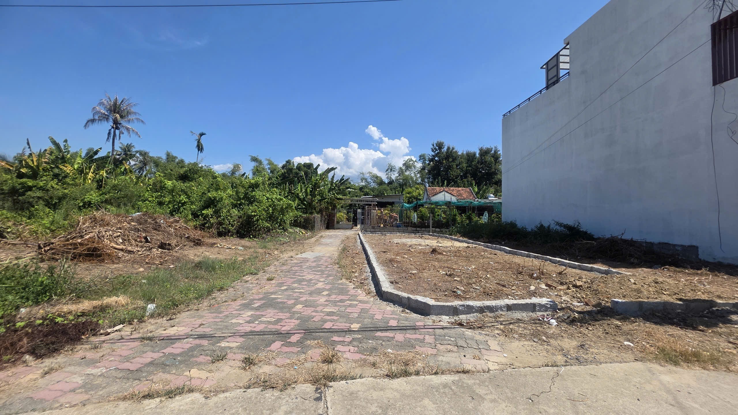 Bán lô góc Diên An thôn Phú Ân Nam 2 mặt tiền đường Lỗ Đế 3