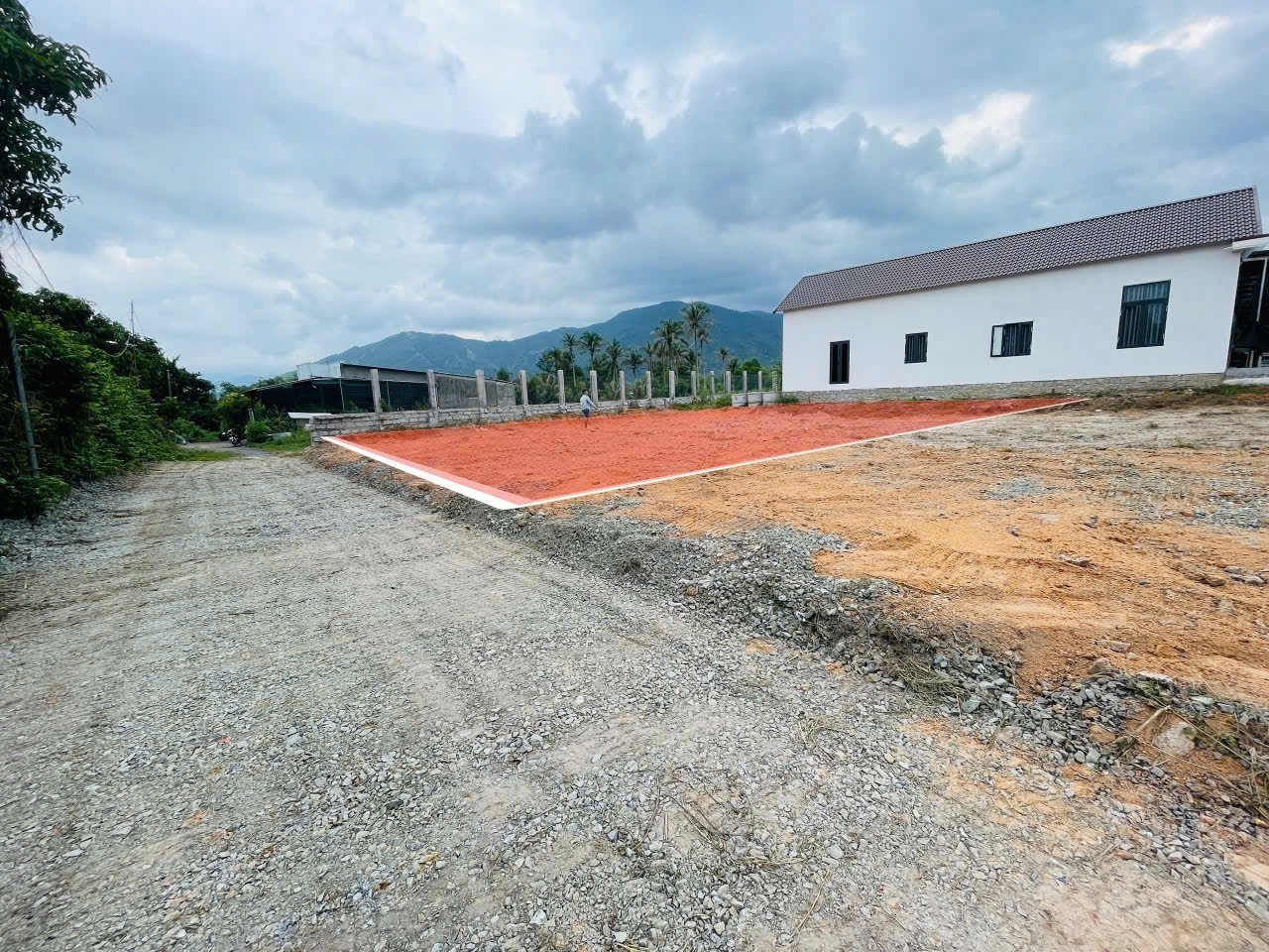 Bán đất Suối Tiên giá rẻ sát bên trục đường nhựa liên thôn 2