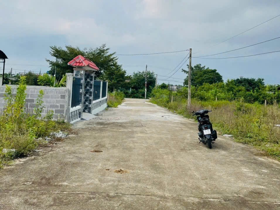 Bán đất vườn Suối Tiên giá rẻ QH full thổ cư 3