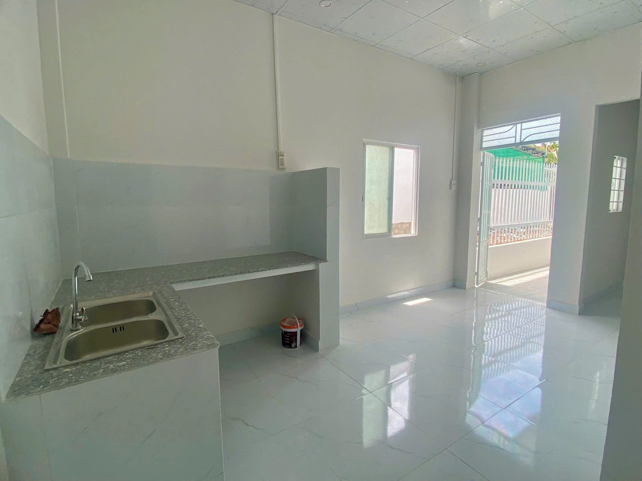 Bán nhà cấp 4 xã Diên Phú thôn 1 đường thông gần bờ kè (nay là Diên Điền) 11