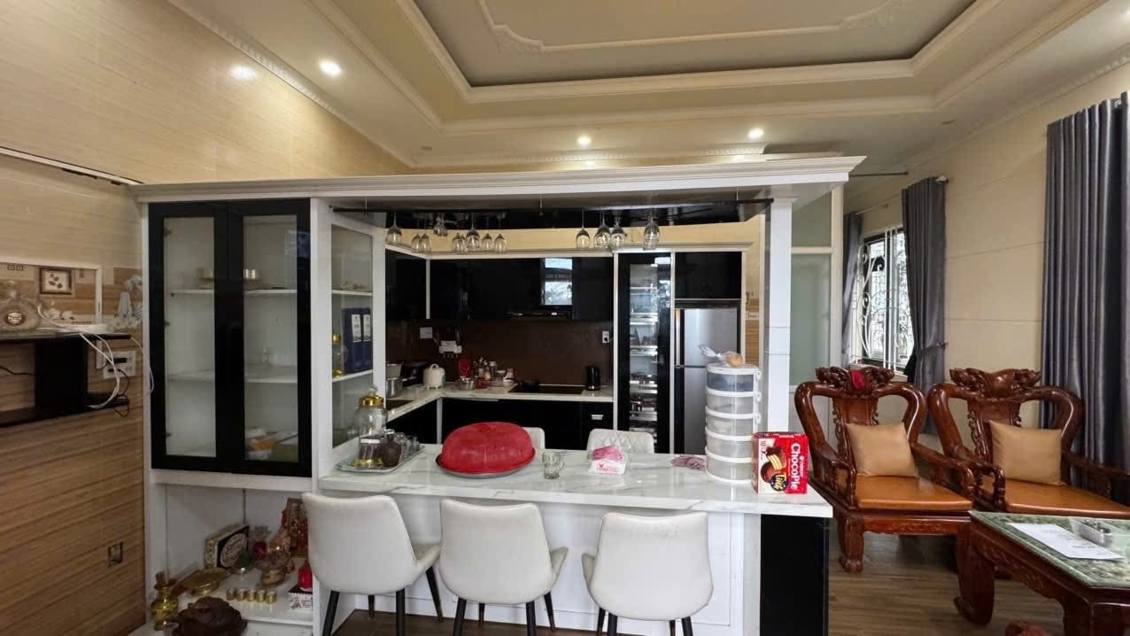 CẦN BÁN GẤP CĂN NHÀ VIEW ĐẸP đường Khe Sanh, Đà Lạt 323m2 2