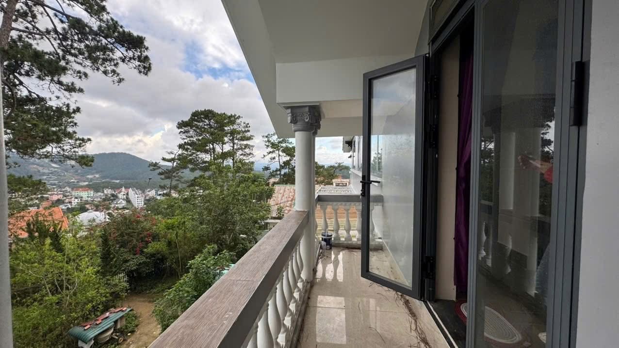 CẦN BÁN GẤP CĂN NHÀ VIEW ĐẸP đường Khe Sanh, Đà Lạt 323m2 4