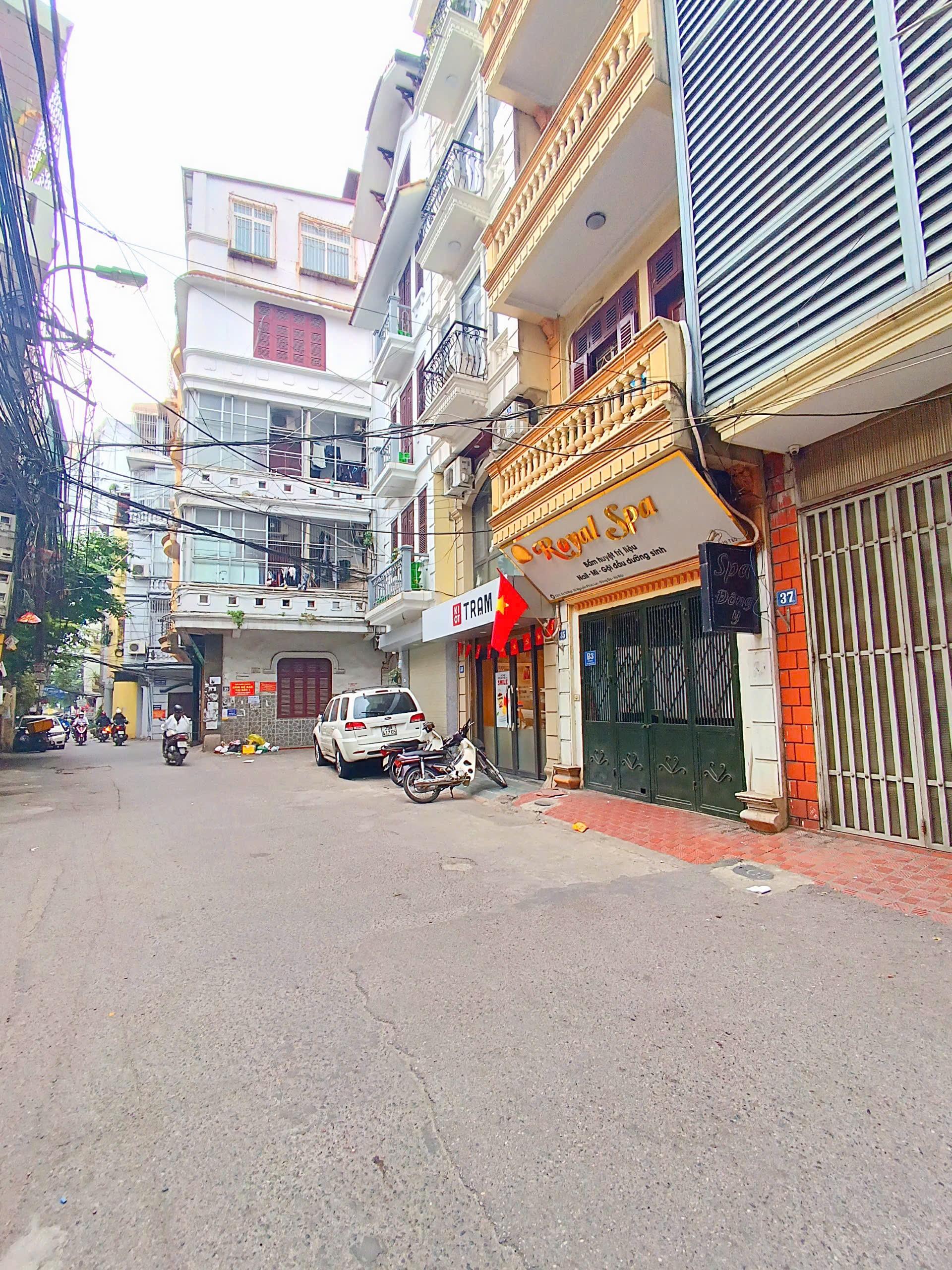 Ô tô tránh, mặt ngõ kinh doanh Nguyễn Phúc Lai 54m² x 5T x MT 4.1m – 18,8 tỷ