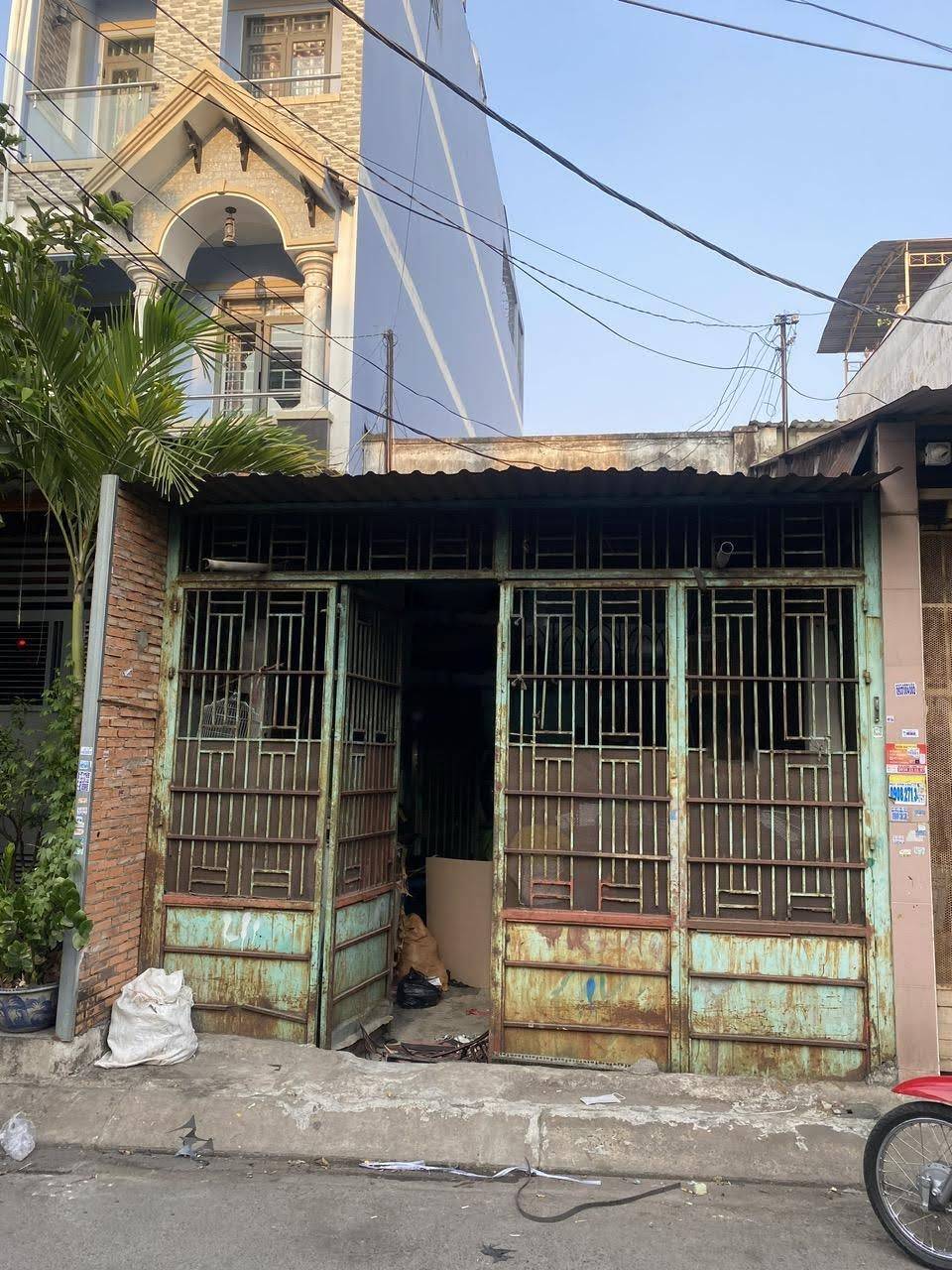 Cần bán Nhà ở, nhà cấp 4, nhà hẻm đường Thạch Lam, Phường Phú Thạnh, Diện tích 82m², Giá 8.5 Tỷ 2