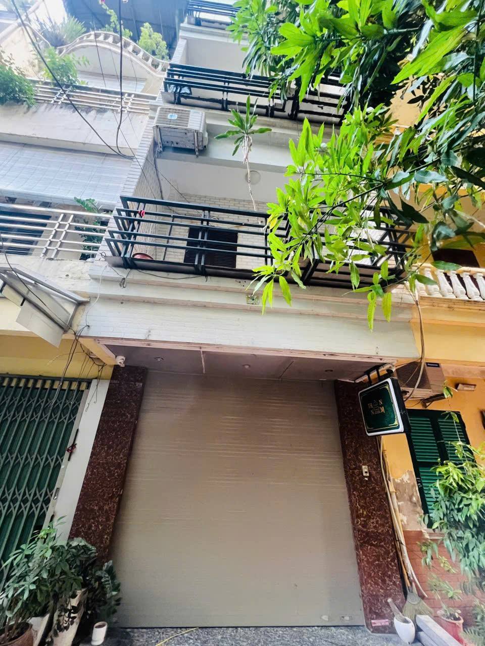 BÁN NHÀ NGHĨA ĐÔ CẦU GIẤY PHÂN LÔ Ô TÔ VÀO NHÀ KINH DOANH VĂN PHÒNG- SPA 5 TẦNG  44M 17 TỶ 2