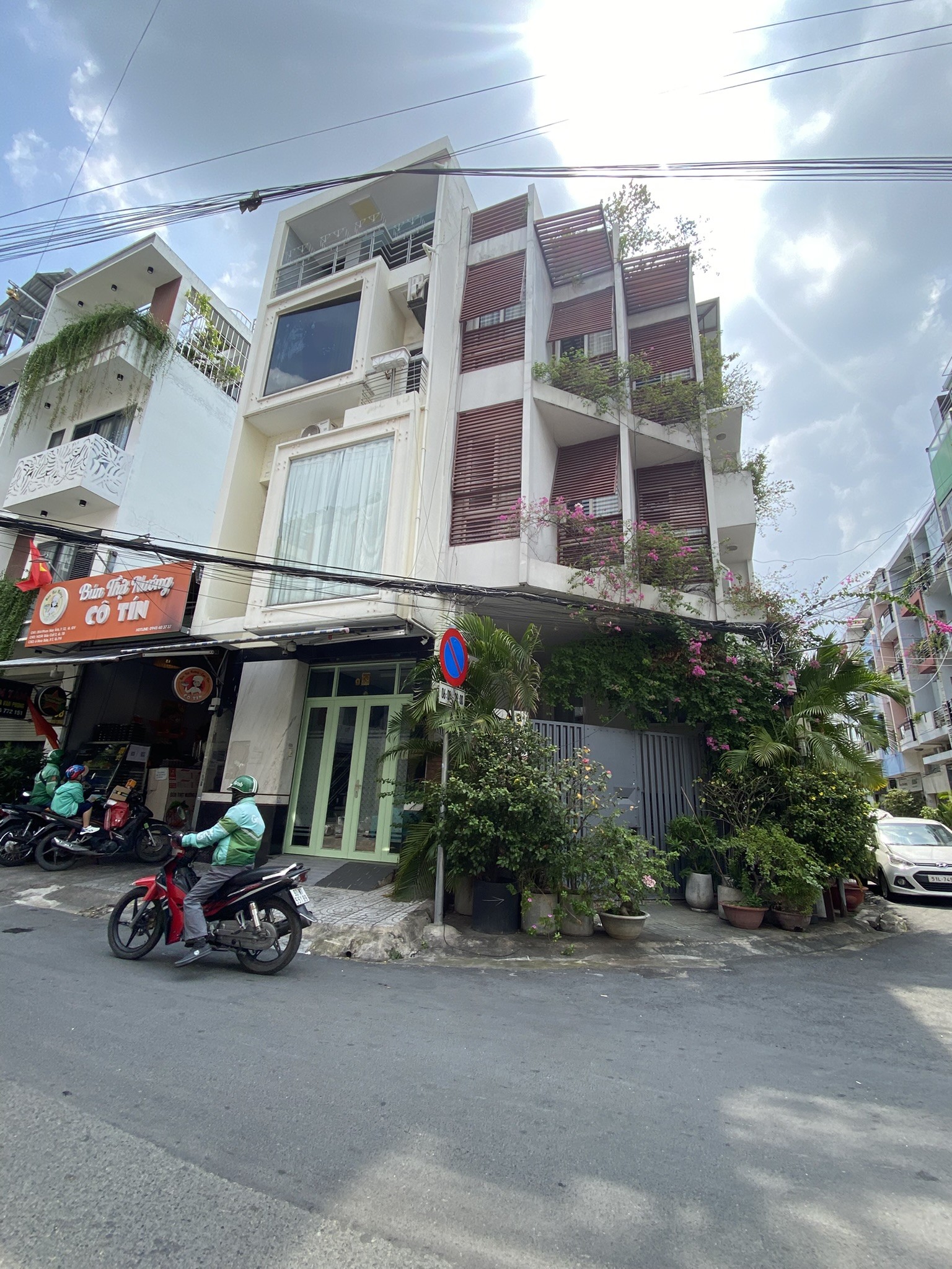 Cần bán Nhà mặt tiền đường Hoa Sữa, Phường 2, Diện tích 64m², Giá 22 Tỷ 3