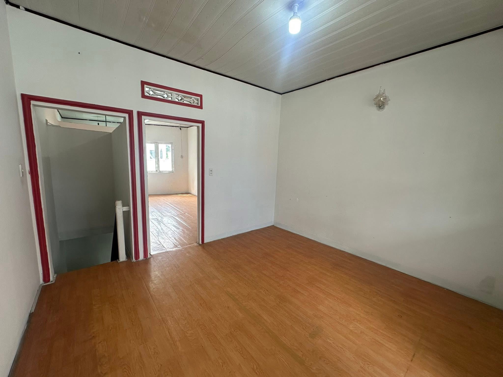 CẦN BÁN GẤP NHÀ SỔ RIÊNG GIÁ TỐT PHẠM HỒNG THÁI, ĐÀ LẠT CHỈ 3.8 TỶ