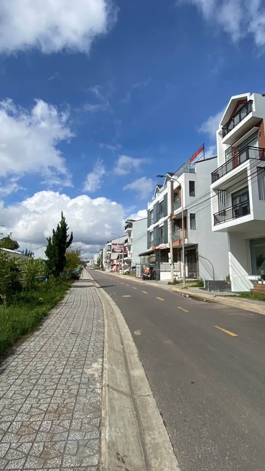 Bán gấp Đất phù hợp kinh doanh KQH Phạm Hồng Thái, Đà Lạt 90.5m2 giá 12.5 tỷ