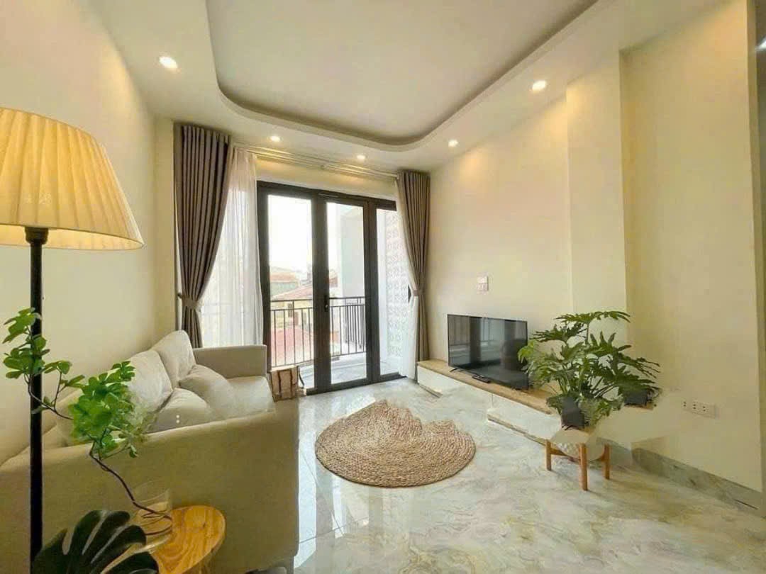 Cho thuê CHDV Hoàng Hoa Thám -  Ba Đình 75m x 7T, 16PKK giá 75TR, XÂY MỚI, PCCC đủ
