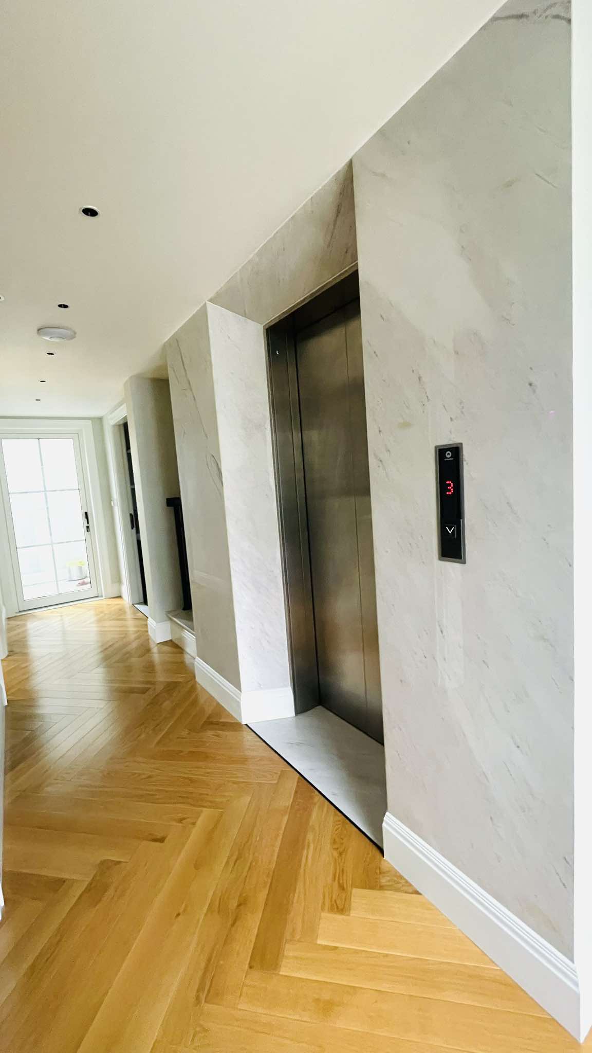 MẶT TIỀN NGUYỄN VĂN THỦ Q1 - NHÀ 5 TẦNG 124m2 (8.5×15) - MỚI XÂY DỰNG 10 TỶ 14