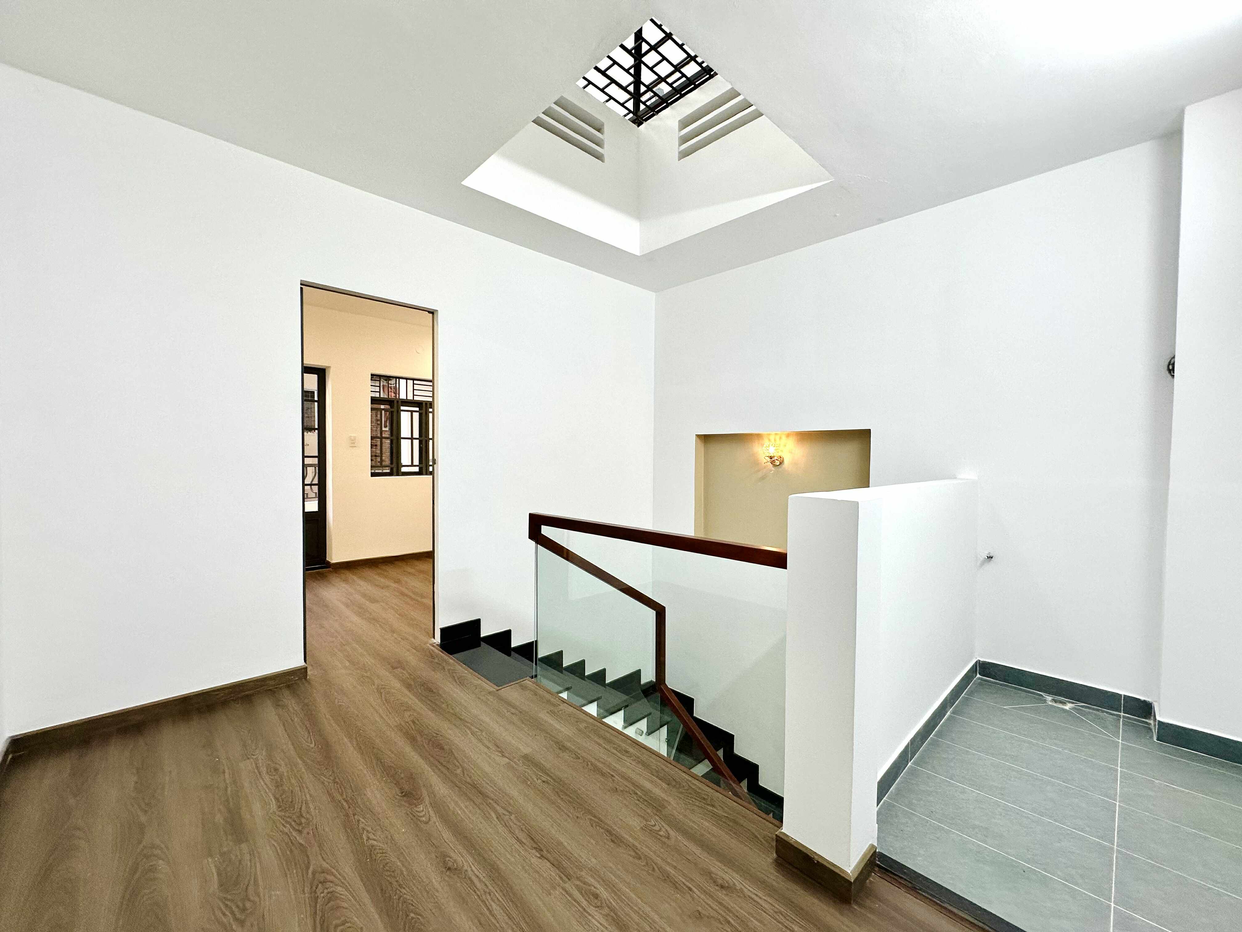 NHÀ ĐẸP NGUYỄN ĐÌNH CHÍNH PHÚ NHUẬN - HẺM Ô TÔ - TRỆT 3 LẦU 5 PN 56m² -12.9 TỶ 18