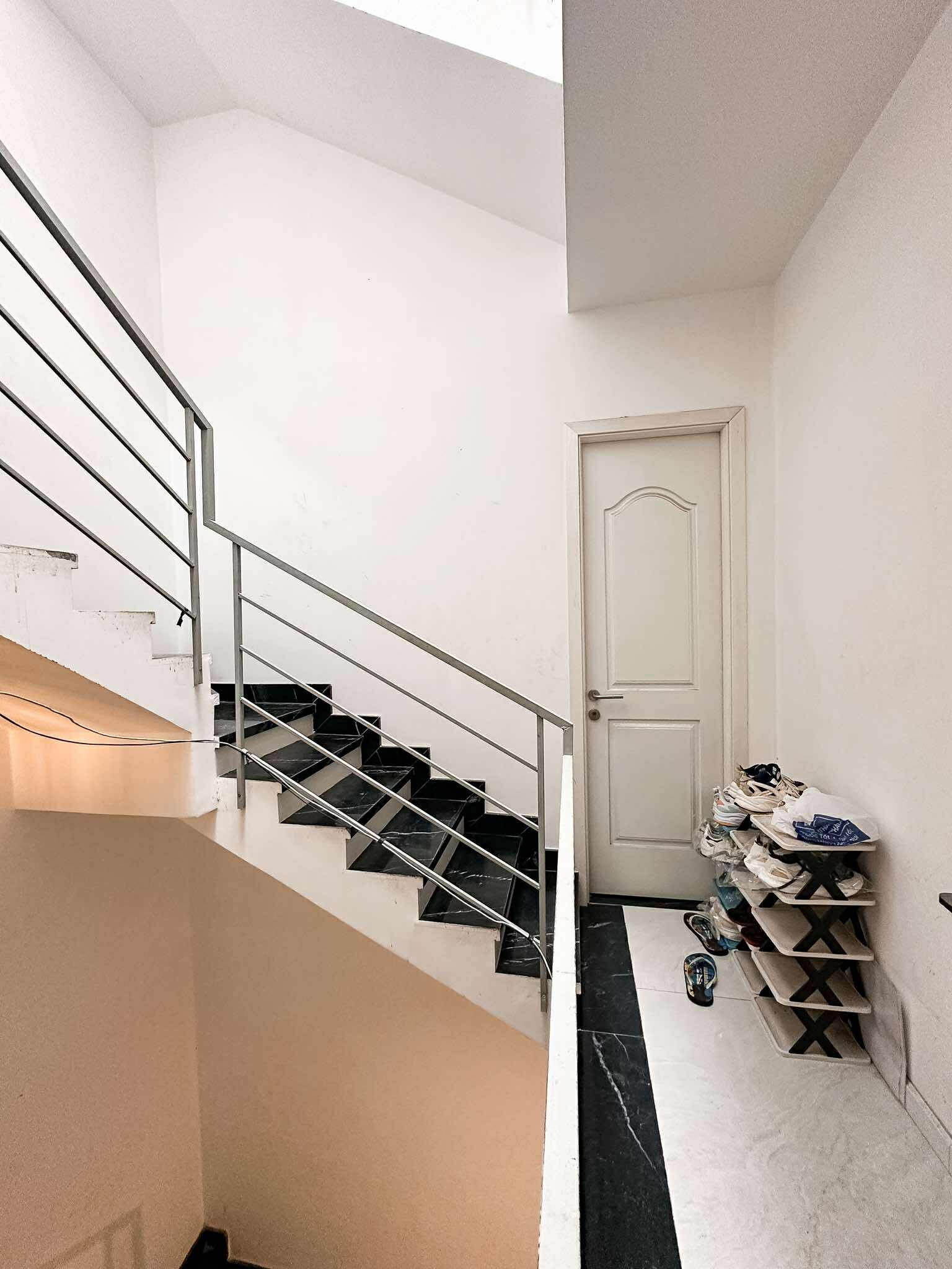 CHDV HẺM XE TẢI 6M BÙI ĐÌNH TUÝ - 50m² 6 TẦNG 9PN KHAI THÁC FULL - 13.5 TỶ 11