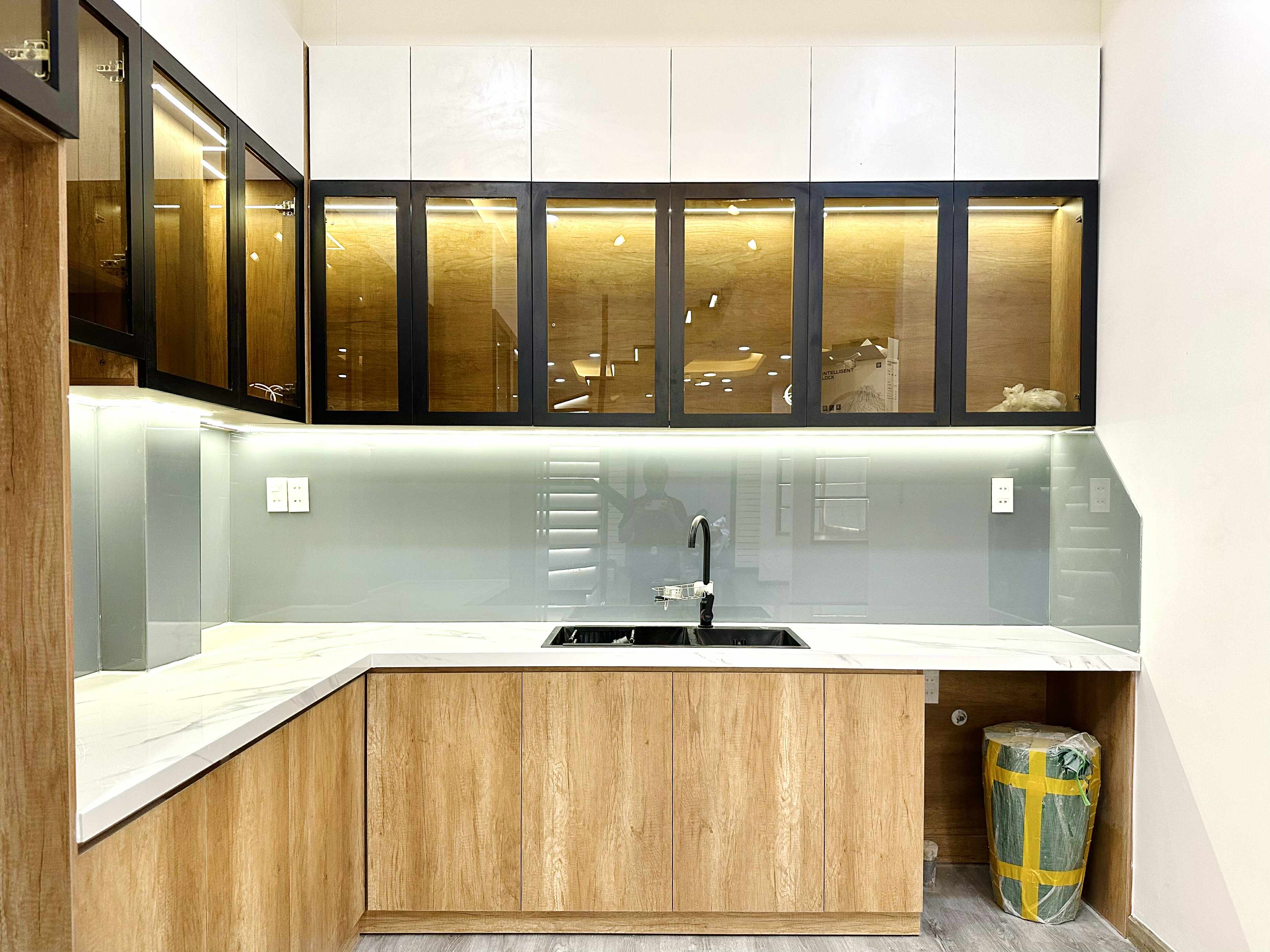 NHÀ ĐẸP NGUYỄN ĐÌNH CHÍNH PHÚ NHUẬN - HẺM Ô TÔ - TRỆT 3 LẦU 5 PN 56m² -12.9 TỶ 8