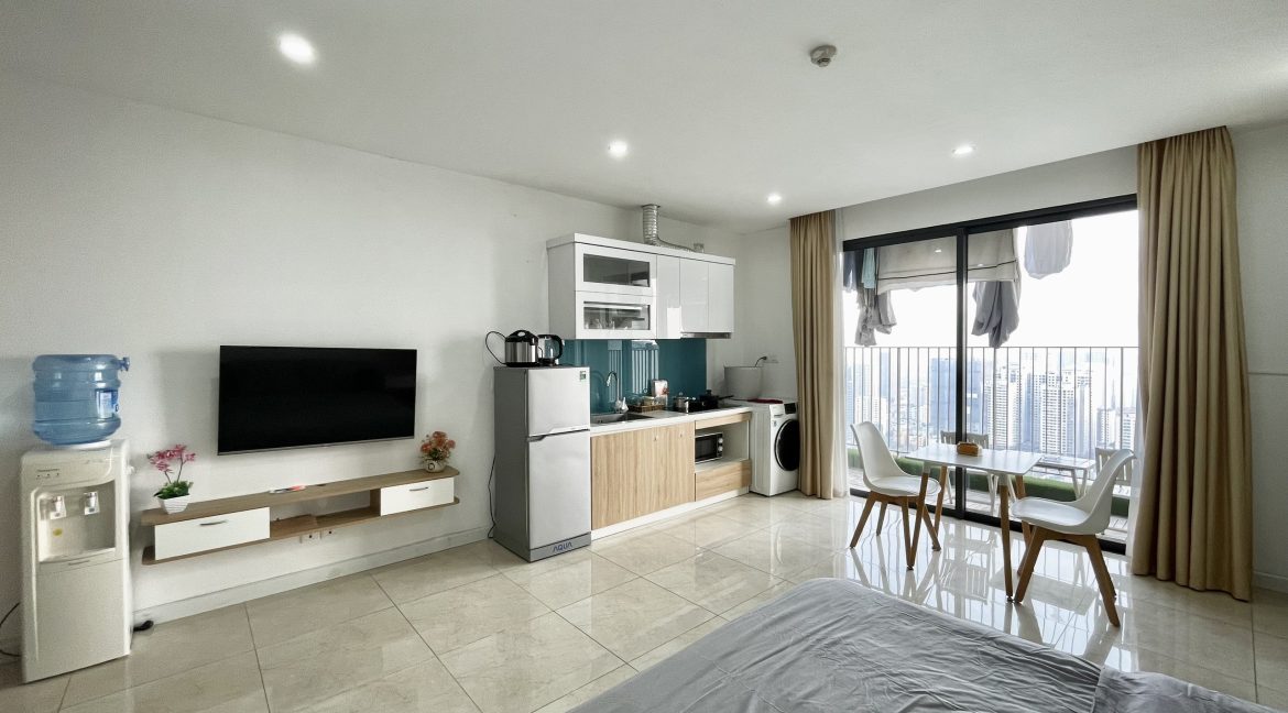 Bán căn STUDIO Vinhomes D'Capitale - VIEW HỒ giá 3.5x TỶ 2