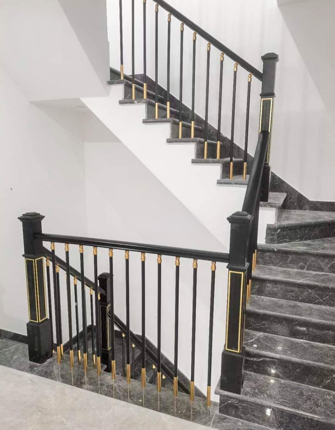 Tôi cho thuê nhà mới, căn góc, 92m2_ 5T; vỉa hè, Hoàng Quốc Việt-29 Tr