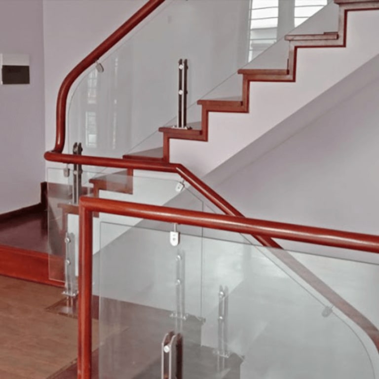 Tôi cho thuê nhà mới, căn góc, 93m2_ 5T; vỉa hè, Hoàng Quốc Việt-30 Tr 2