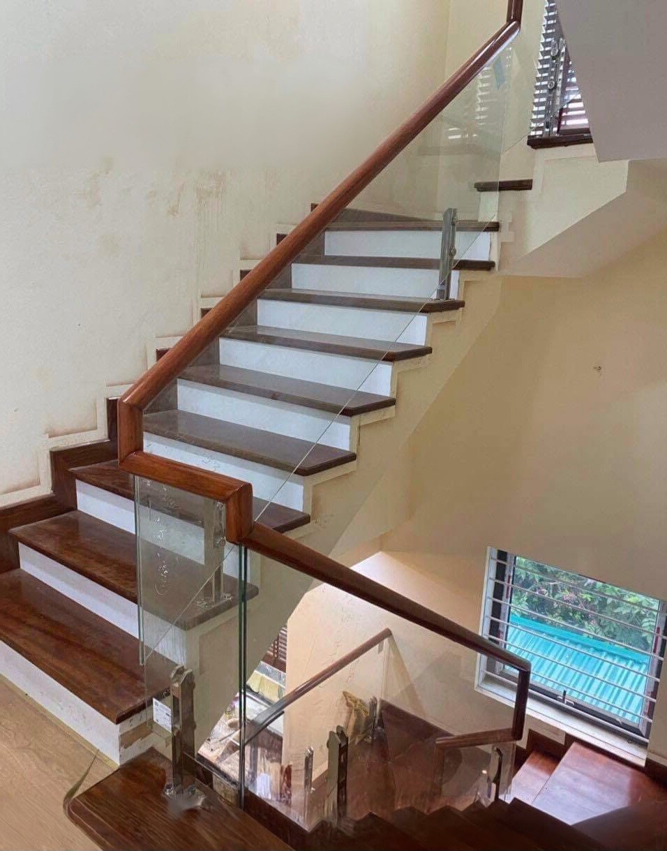 Mình cho thuê nhà mới, hai đường đi, Xã Đàn; vỉa hè 112m2* 5T- 44 Tr 3