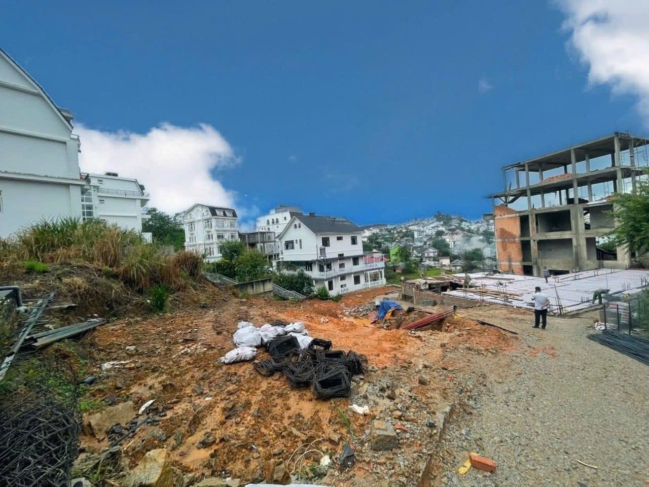 CẦN BÁN GẤP LÔ ĐẤT XÂY DỰNG ĐƯỜNG TÔ HIẾN THÀNH, ĐÀ LẠT 2