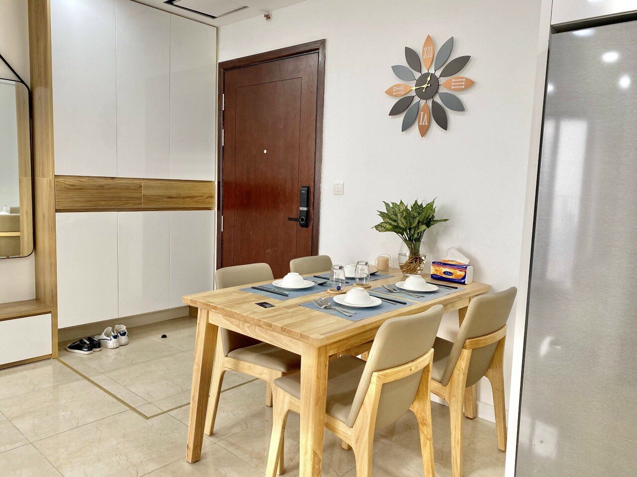 Bán CĂN HỘ 2PN tại Vinhomes D'Capitale - rẻ nhất chỉ 7.8 tỷ 4