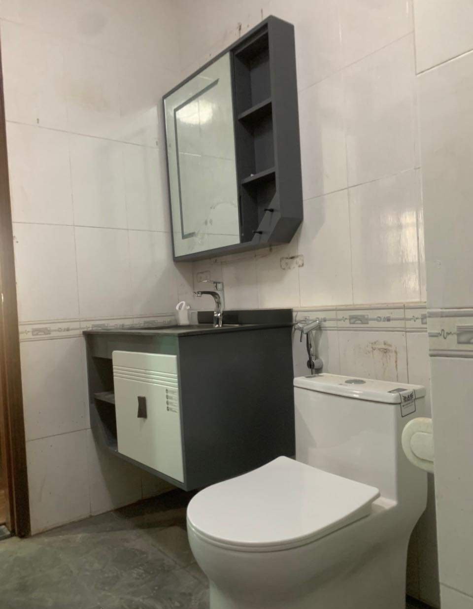 Cho thuê nhà mới, hai mặt tiền, 95m2_ 4T; vỉa hè, Trần Nhân Tông-29 Tr 3