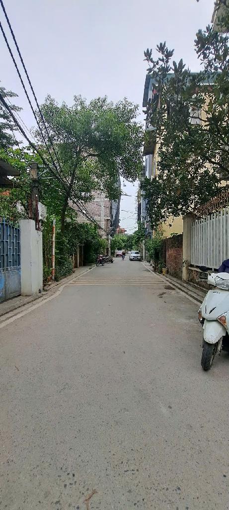TƯ ĐÌNH,LONG BIÊN 24tỷ 100m NGÕ Ô TÔ,GẦN PHỐ,NGÕ THÔNG THOÁNG 3