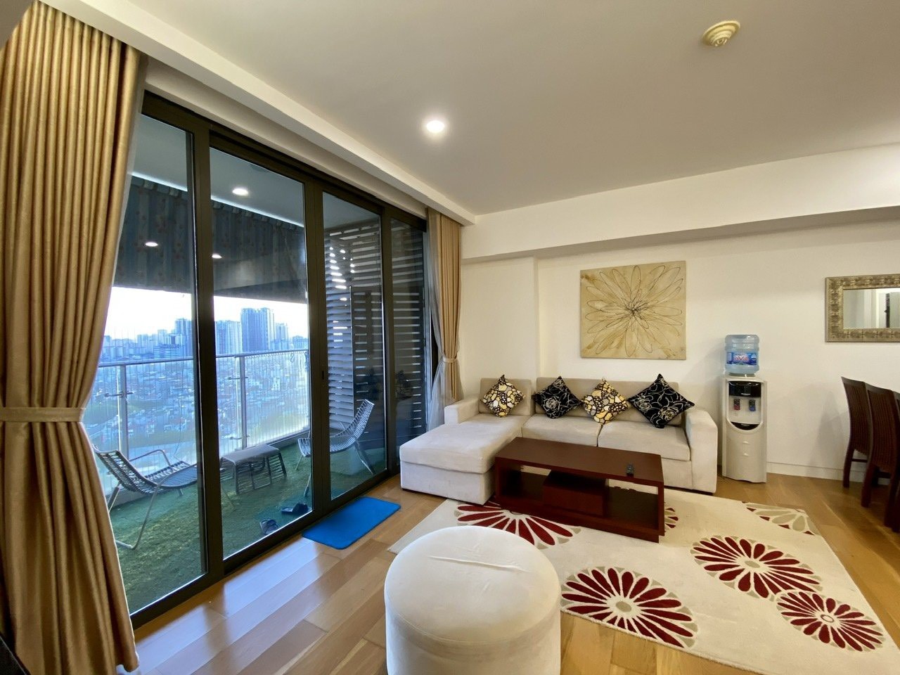 Cho thuê Căn hộ chung cư dự án Toà nhà 249A Thụy Khuê, Diện tích 146m², Giá Thương lượng 4