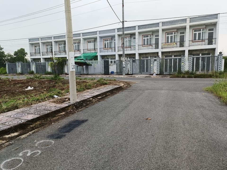 D9at61 nền giá ngộp 82m2 kdc Nam Phong Dargon xả lỗ 680tr 4