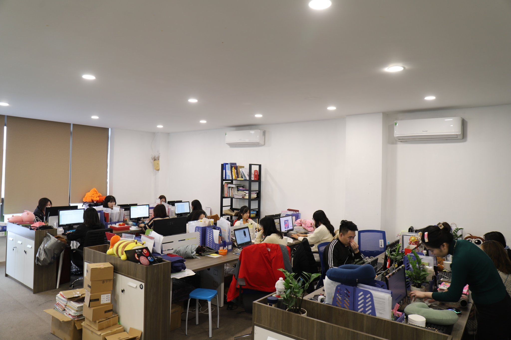 Cho thuê Văn phòng đường Hoàng Cầu, Phường Ô Chợ Dừa, Diện tích 50m², Giá 16 Triệu/tháng