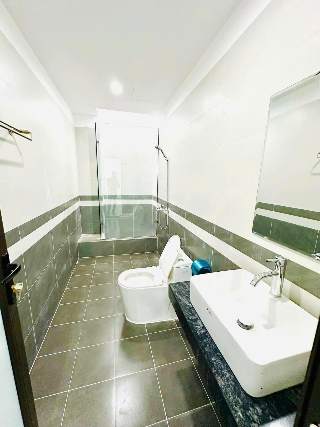 Bán nhà phố Võ Chí Công 35m2 4tầng 6.25 tỷ Cầu Giấy 3
