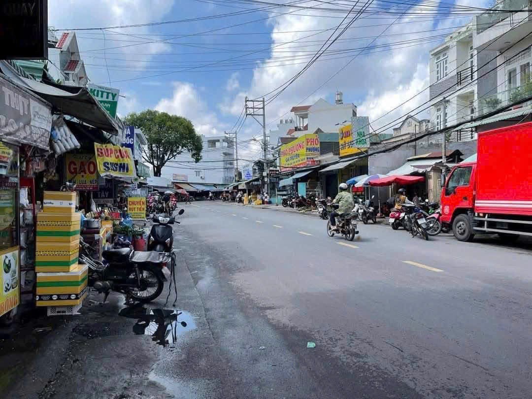 NGỘP BANK – BÁN GẤP MẶT TIỀN TRẦN THỊ CỜ, Q.12 CHỐT SỚM 9.3Đ
