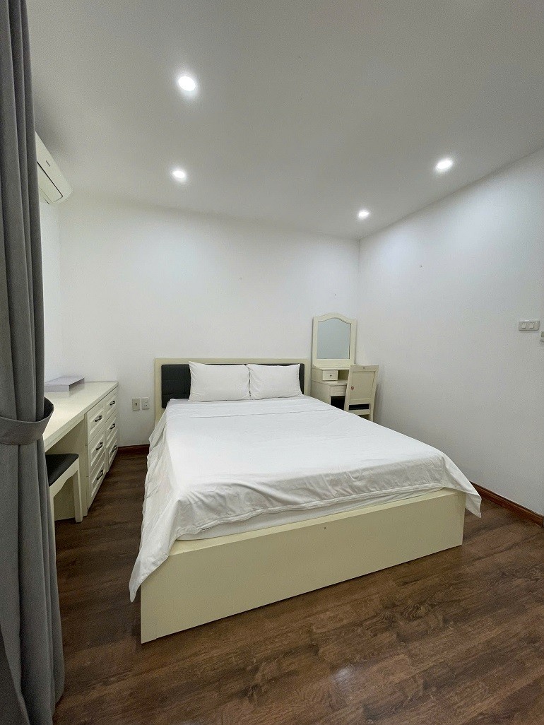 Cho thuê căn hộ 1PN tại Đào Tấn, Ba Đình, đầy đủ nội thất đẹp 2