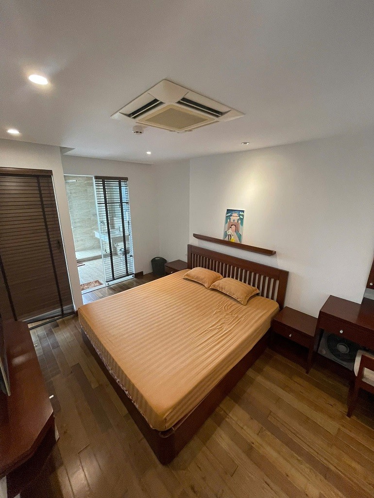 Cho thuê căn hộ 2PN rộng 100m2 tại Xuân Diệu, Tây Hồ, đầy đủ nội thất đẹp 5