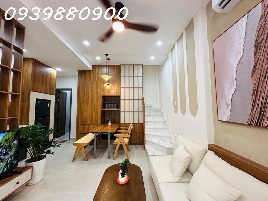 Nhà mới đẹp ngay CV Phú Nhuận - 27m2 - 4Tỷ~ TL 5