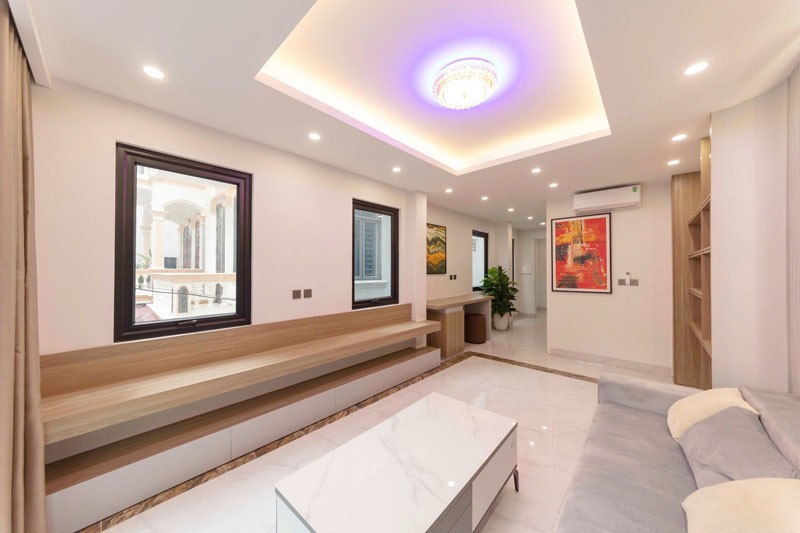 Cần bán căn góc 62,3m2 nhà 5 tầng Phúc Đồng. Đường thông ô tô, phù hợp ở kết hợp kinh doanh. 3