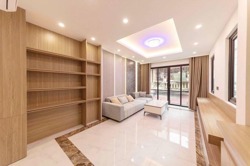 Cần bán căn góc 62,3m2 nhà 5 tầng Phúc Đồng. Đường thông ô tô, phù hợp ở kết hợp kinh doanh. 5