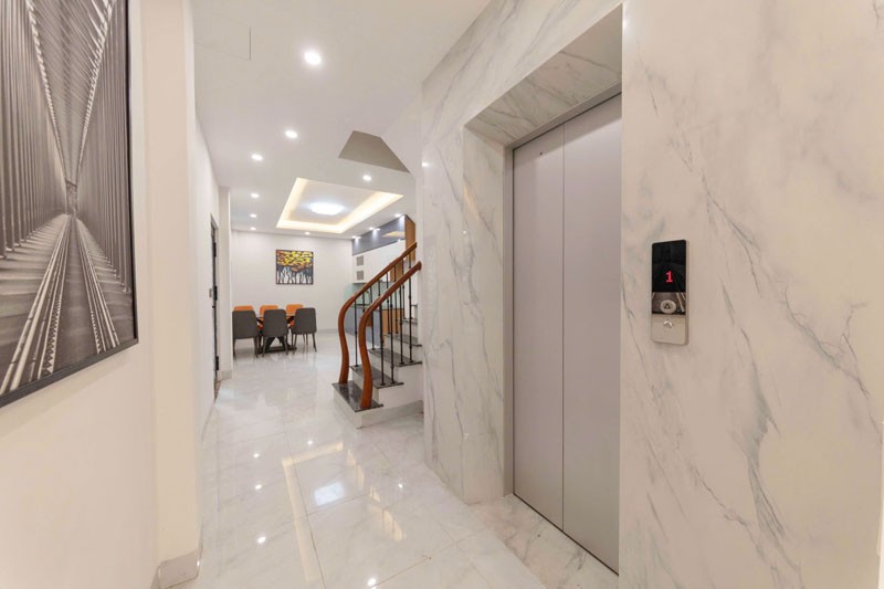 Cần bán căn góc 62,3m2 nhà 5 tầng Phúc Đồng. Đường thông ô tô, phù hợp ở kết hợp kinh doanh. 7