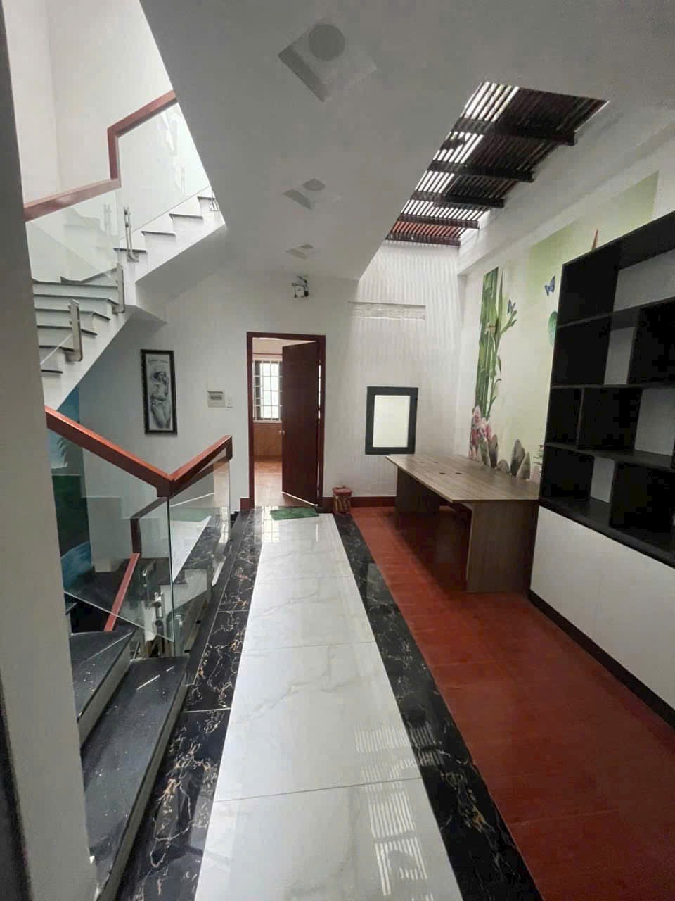 Cho thuê Nhà mặt tiền Phường Hiệp Bình Phước, Thủ Đức, Diện tích 105m², Giá 30 Triệu/tháng 2