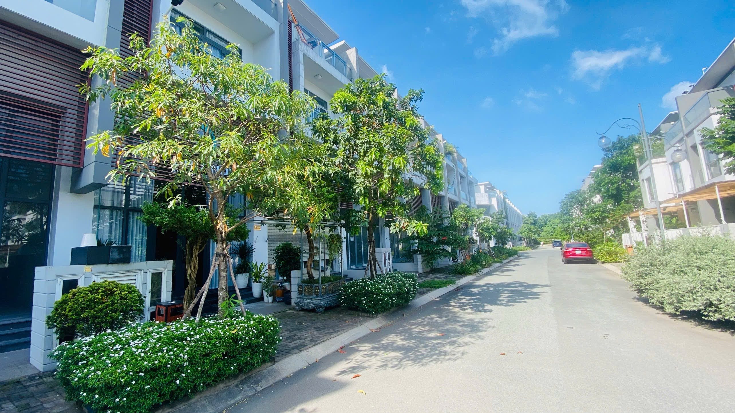 Cần bán Biệt thự Quận 2, Hồ Chí Minh, Diện tích 205m², Giá 10.4 Tỷ 2