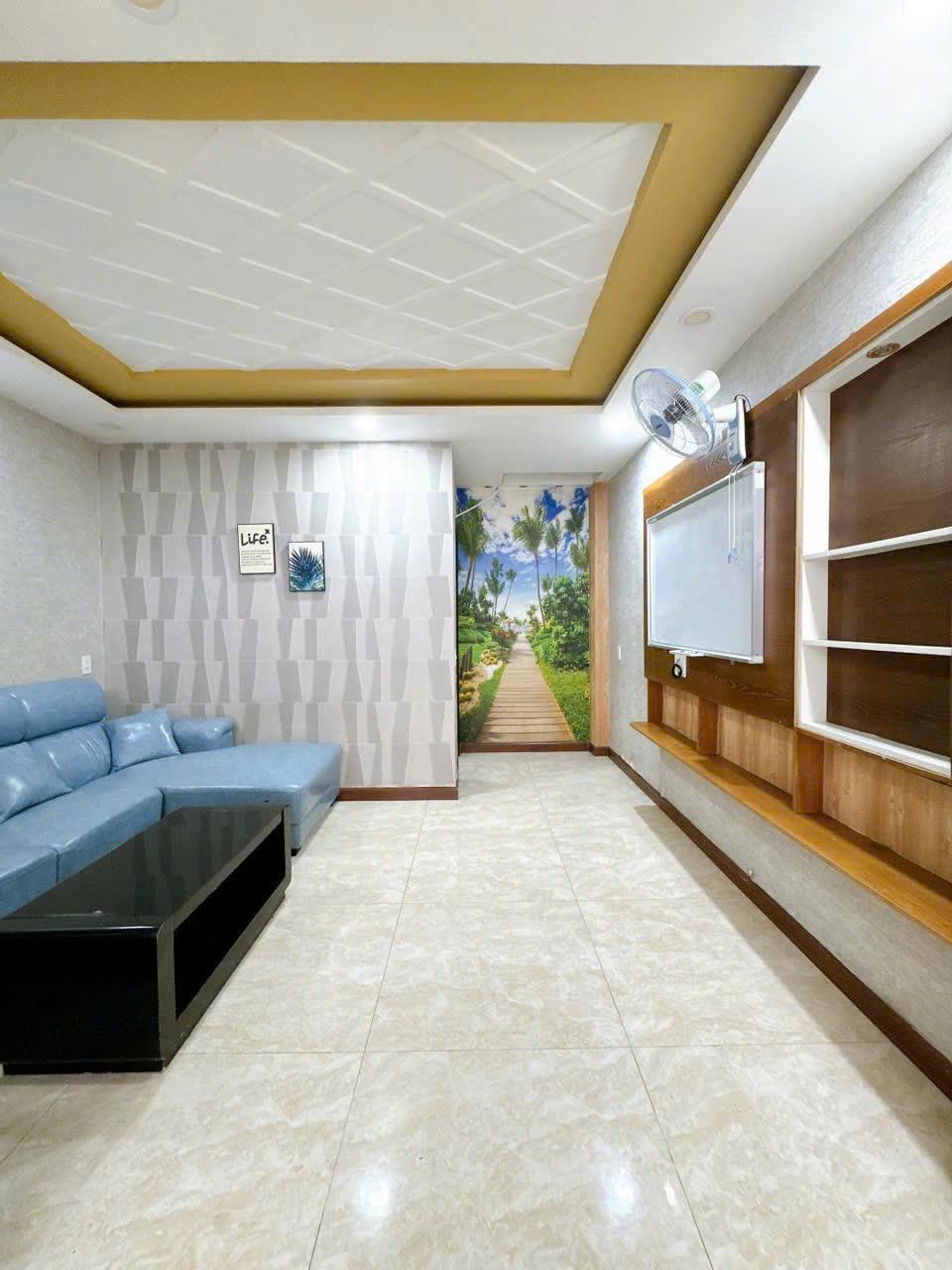 PHAN VĂN TRỊ GÒ VẤP - NGAY LOTTE MART - 60M2 - 4 TẦNG. 5PN - HẺM 6M - 60M2 CHỈ NHỈNH 6 TỶ 4
