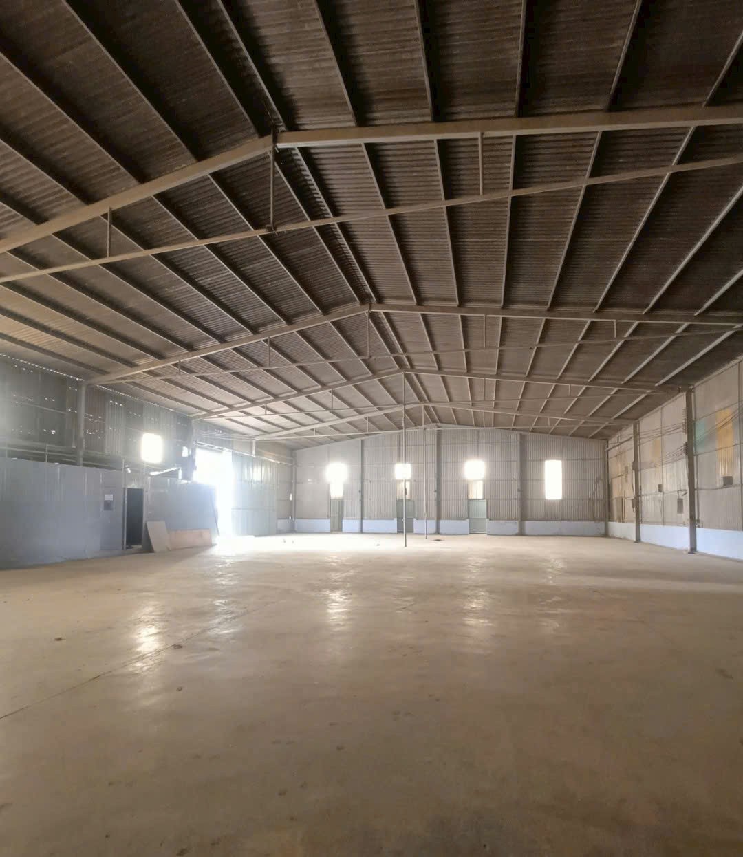 Cho thuê Kho - Nhà xưởng Quận 9, Hồ Chí Minh, Diện tích 1500m², Giá 80 Triệu/tháng