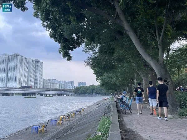 Bán nhà SIÊU HIẾM trung tâm bán đảo Linh Đàm, view hồ, 71m, 4m mặt tiền, chỉ 21.5 tỷ 4