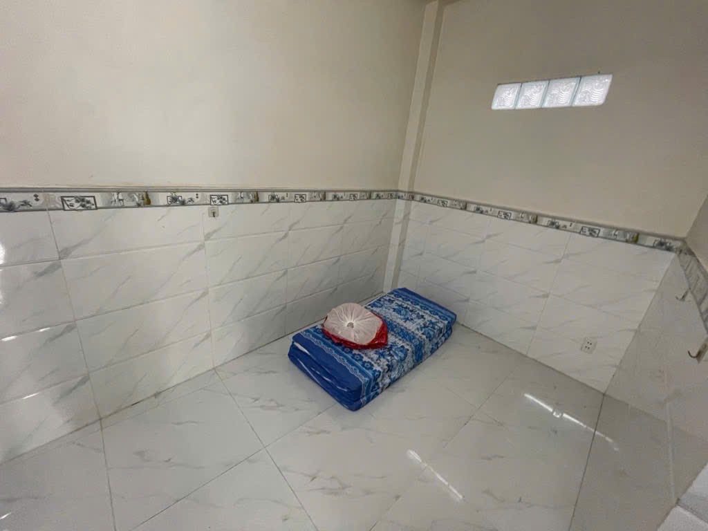 Nhà Hẻm Bùi Văn Ba, Quận 7: 4 Tầng, 7 Phòng Ngủ, Giá Hời Chỉ 5.5 Tỷ 2