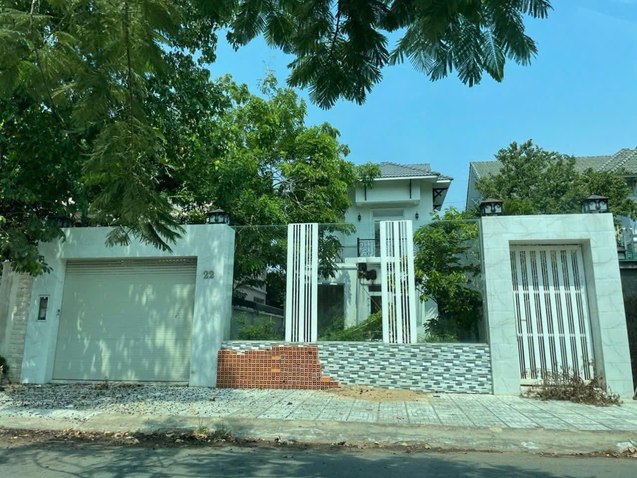 Cần bán Nhà mặt tiền Phường Phú Hữu, Quận 9, Diện tích 444m², Giá 033.5 Tỷ 2