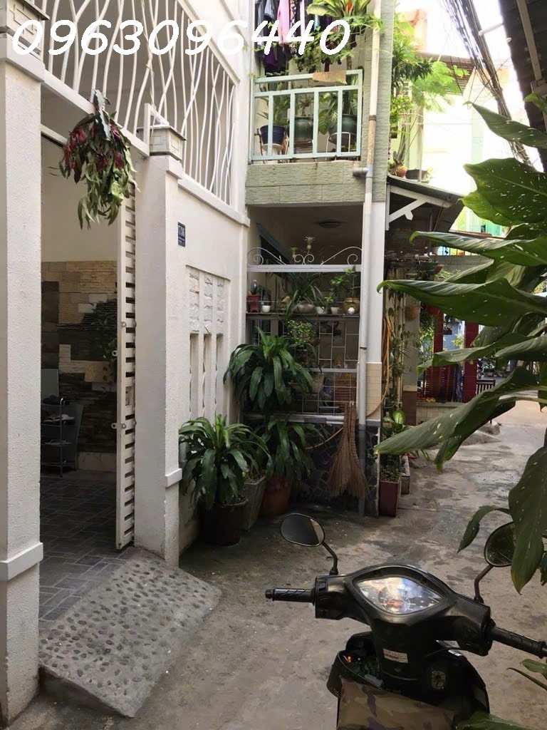 Bán Gấp Nhà Hẻm Trần Xuân Soạn, Quận 7: 36m2, 2 Tầng, 3PN Giá Chỉ 6.1 Tỷ 2