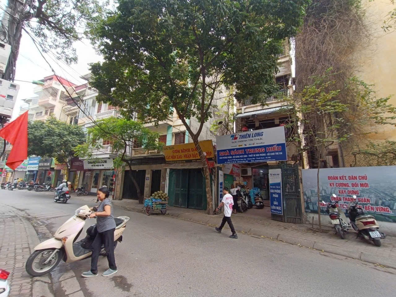 SIÊU PHẨM MẶT PHỐ QUẬN THANH XUÂN NGỰ NGAY TẠI PHỐ NGUYỄN NGỌC NẠI.3 THOÁNG, NỞ HẬU, MẶT PHỐ,