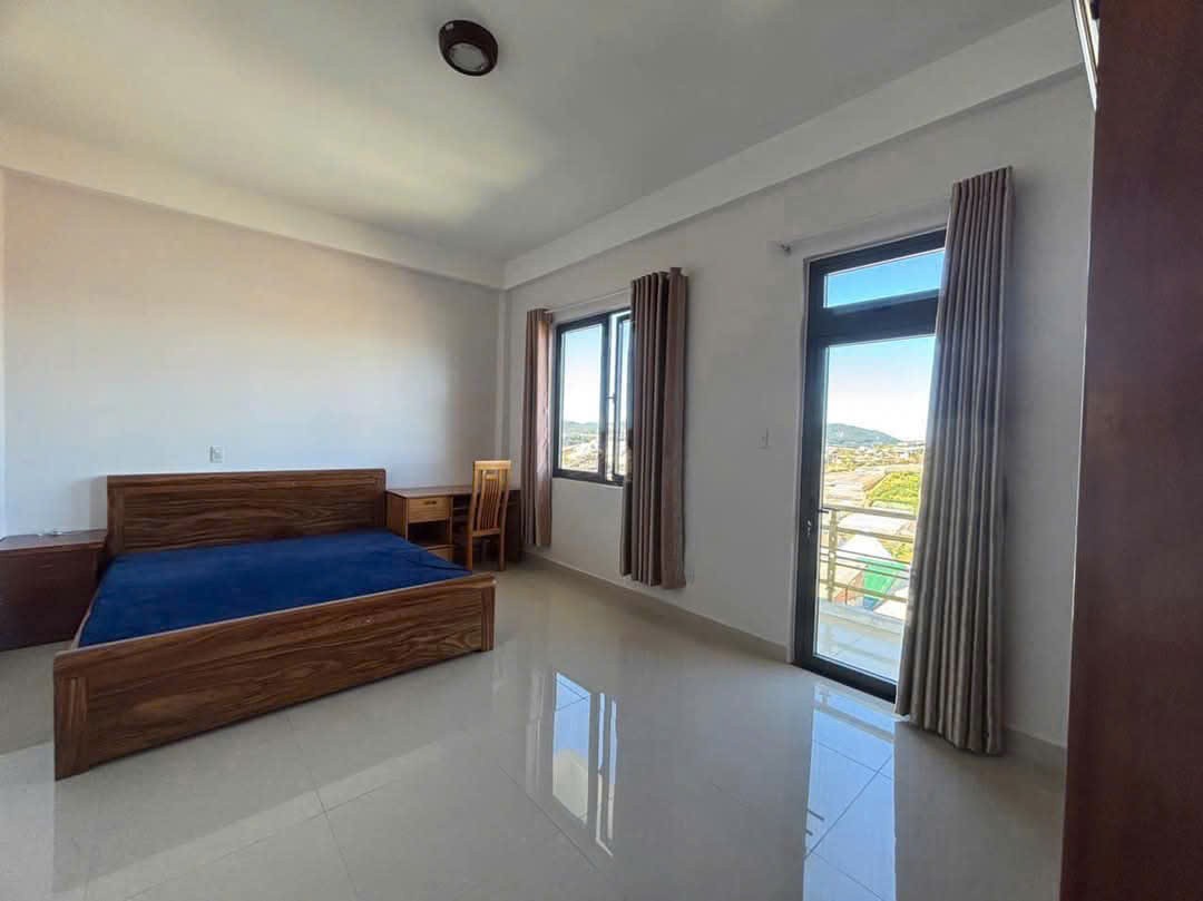 CHO THUÊ VILLA FULL NỘI THẤT 4 PHÒNG NGỦ CAO THẮNG TP ĐÀ LẠT 15TR/THÁNG 4