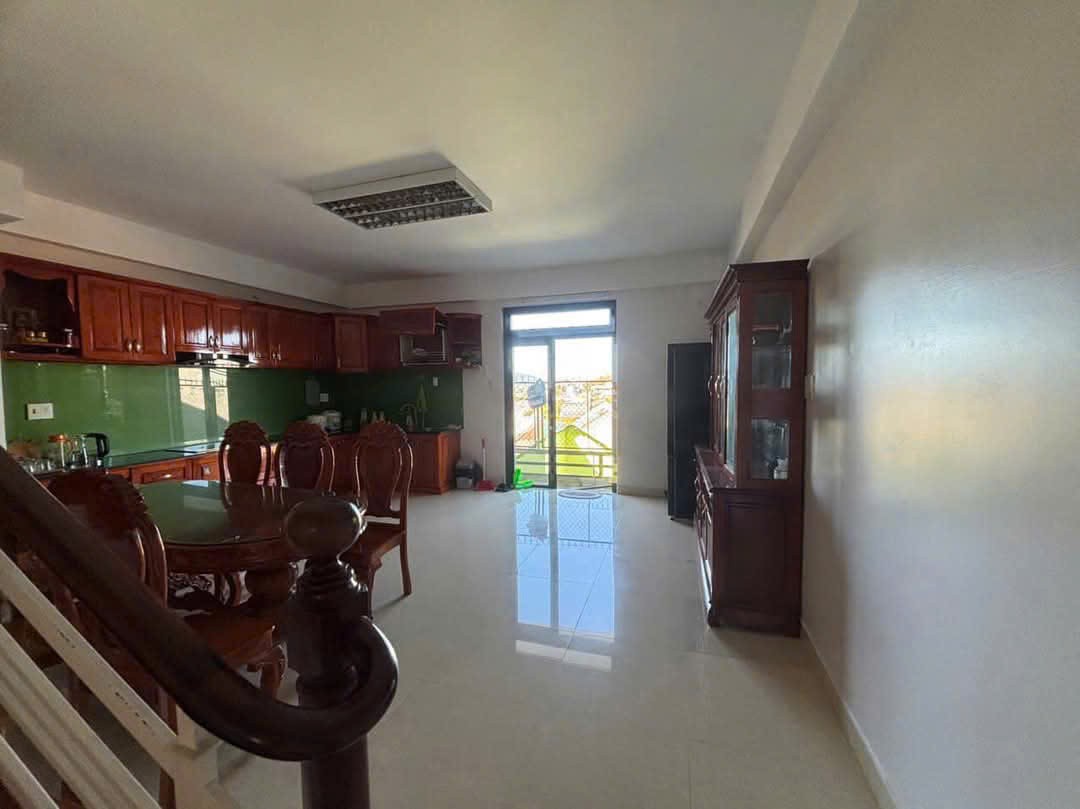 CHO THUÊ VILLA FULL NỘI THẤT 4 PHÒNG NGỦ CAO THẮNG TP ĐÀ LẠT 15TR/THÁNG 5