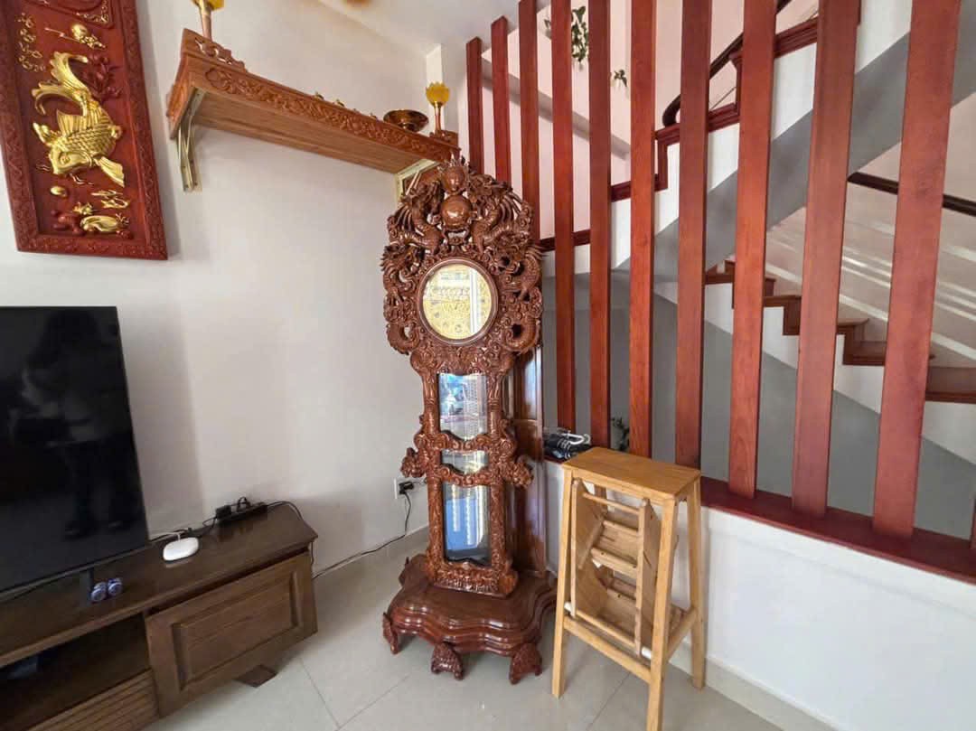 CHO THUÊ VILLA FULL NỘI THẤT 4 PHÒNG NGỦ CAO THẮNG TP ĐÀ LẠT 15TR/THÁNG 2